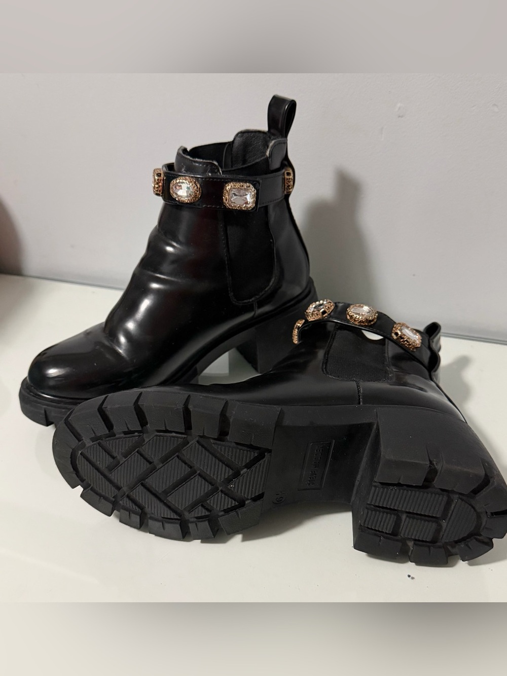 Steve Madden Black Leather Ankle Boots with Crystal Embellished Strap - Picture 7 of 7